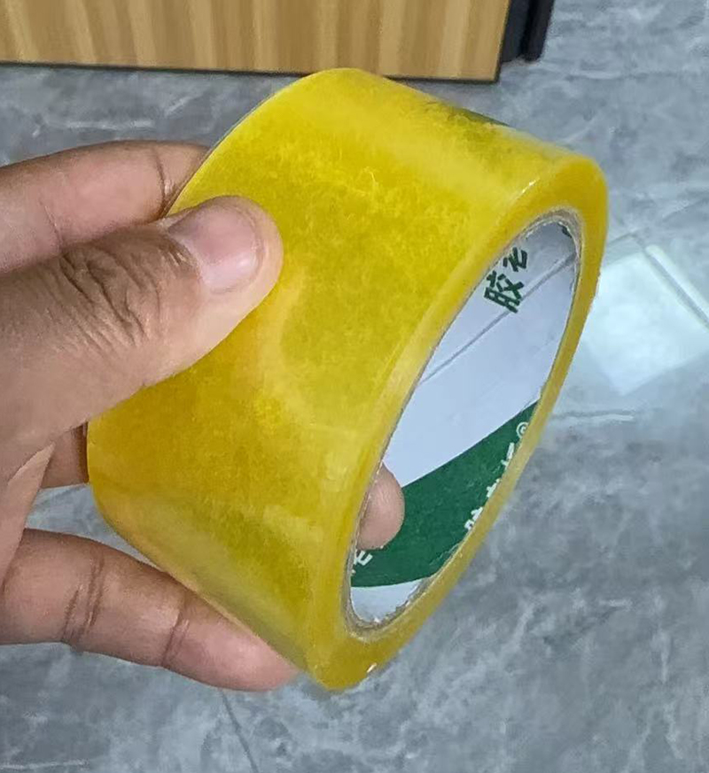 اعلی درجہ حرارت کے خلاف مزاحم شفاف ٹیپ کا ورکنگ اصول بنیادی طور پر مندرجہ ذیل ہے۔